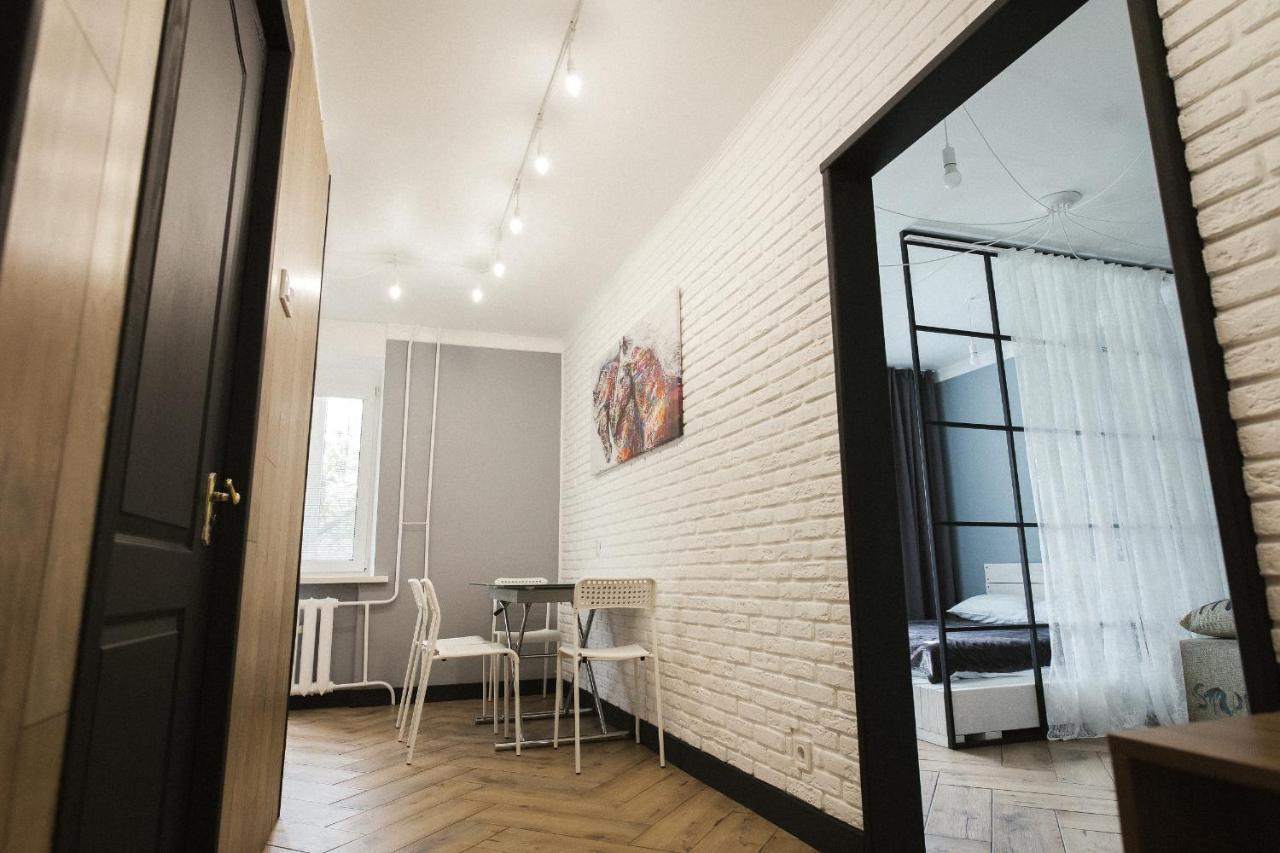 Loft-Style Apartment Izmaïl Esterno foto