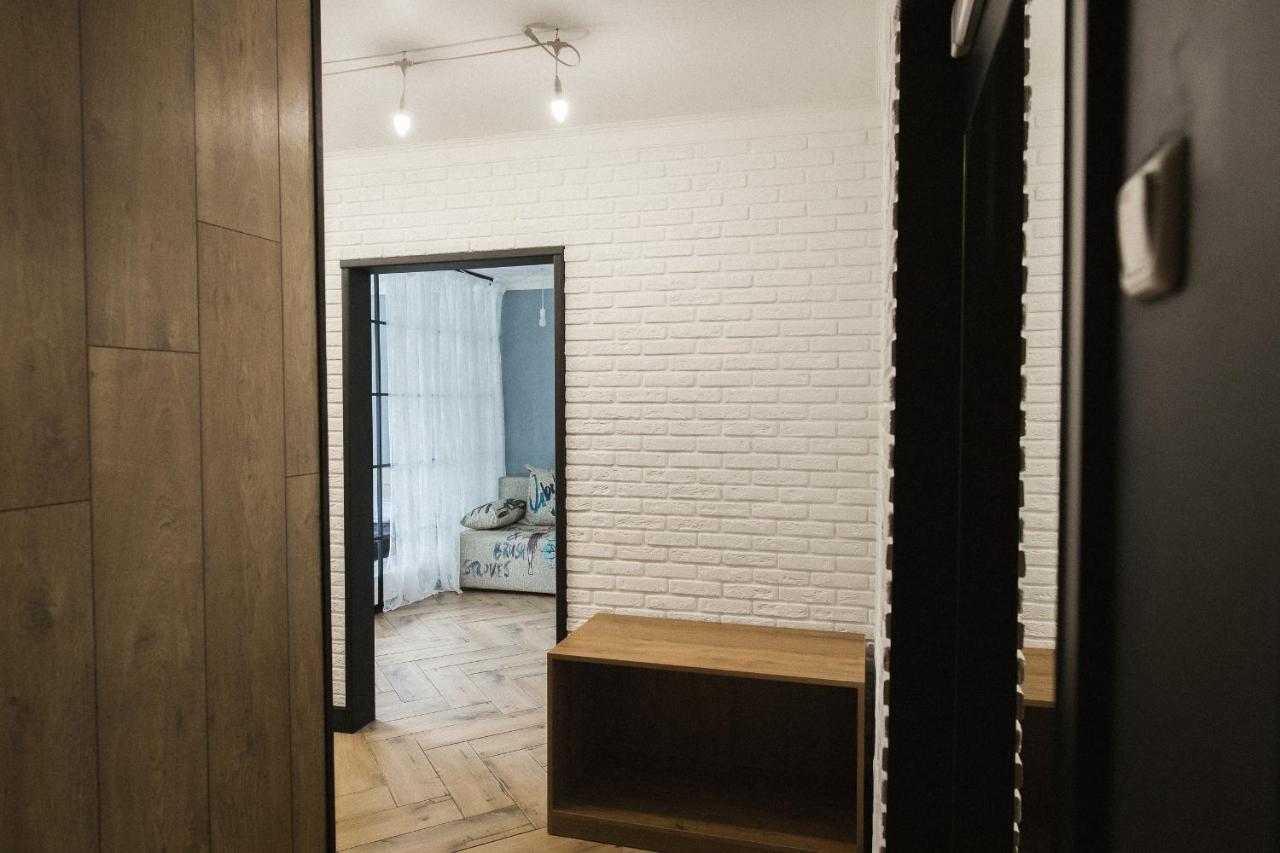 Loft-Style Apartment Izmaïl Esterno foto