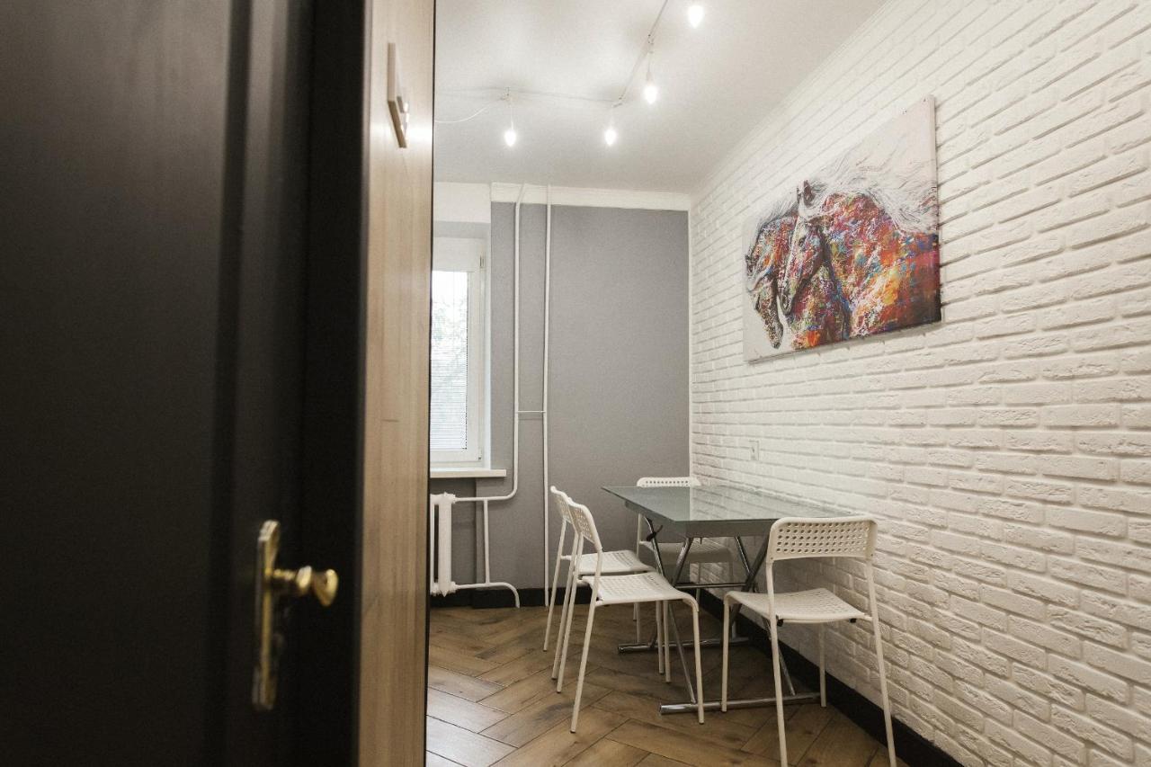 Loft-Style Apartment Izmaïl Esterno foto